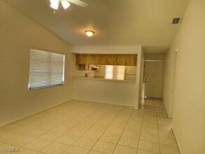 7507 Mellon Rd in Ft. Myers, FL - Building Photo - Building Photo