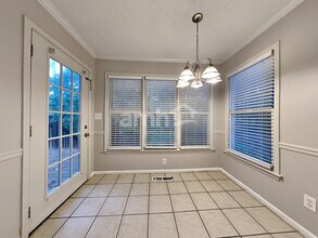 420 Etowah Valley Way in Woodstock, GA - Foto de edificio - Building Photo