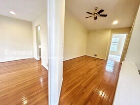 43559 Mink Meadows St in Chantilly, VA - Building Photo