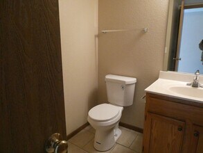 514 SW 6 St in Blue Springs, MO - Building Photo - Building Photo