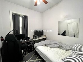 998 Tremont St, Unit 1 in Boston, MA - Building Photo - Building Photo