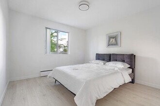 55 E 12th Ave in Vancouver, BC - Building Photo - Building Photo