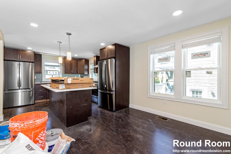 70 Stanley Ave-Unit -1 in Medford, MA - Building Photo