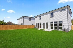 5506 Pershing St in Houston, TX - Building Photo