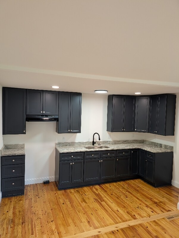 221 E Maine Ave in Bessemer City, NC - Building Photo - Building Photo