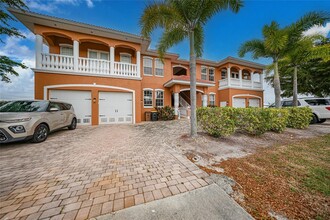 817 Vía Tripoli in Punta Gorda, FL - Building Photo - Building Photo