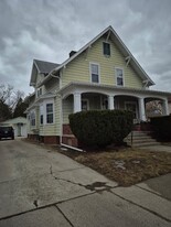 1629 Georgia Ave, Unit A in Sheboygan, WI - Building Photo