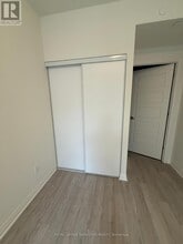 3006 William Cutmore Blvd in Oakville, ON - Building Photo - Building Photo