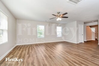 138 Arrowhead Dr in Kernersville, NC - Building Photo - Building Photo