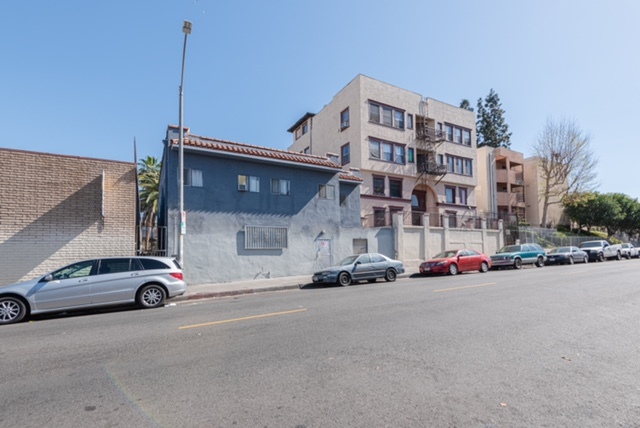 716 S Bonnie Brae St in Los Angeles, CA - Building Photo