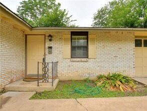 1105 Alden Dr in Austin, TX - Building Photo - Building Photo