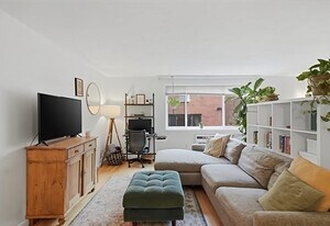 74 Kent St, Unit 35 in Brookline, MA - Building Photo
