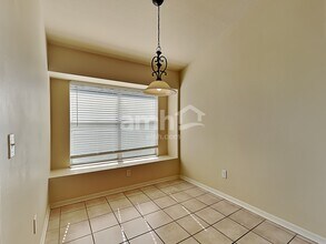 11803 Easthampton Dr in Tampa, FL - Foto de edificio - Building Photo
