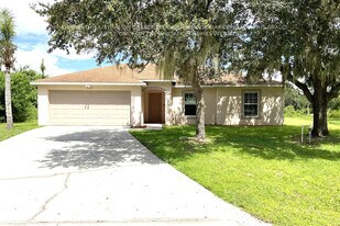 1199 Gulfport Rd SE in Palm Bay, FL - Building Photo