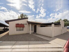 2141 E Kirkland Ln in Tempe, AZ - Building Photo