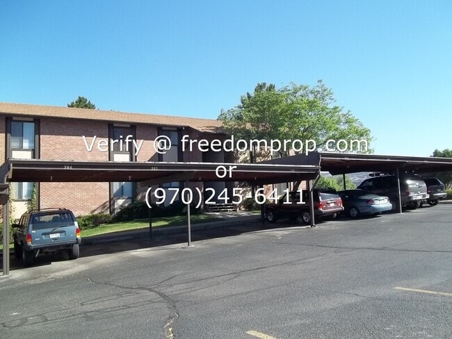 property at 373 Ridges Blvd