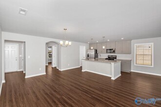 213 Shubert Dr in Hazel Green, AL - Building Photo - Building Photo