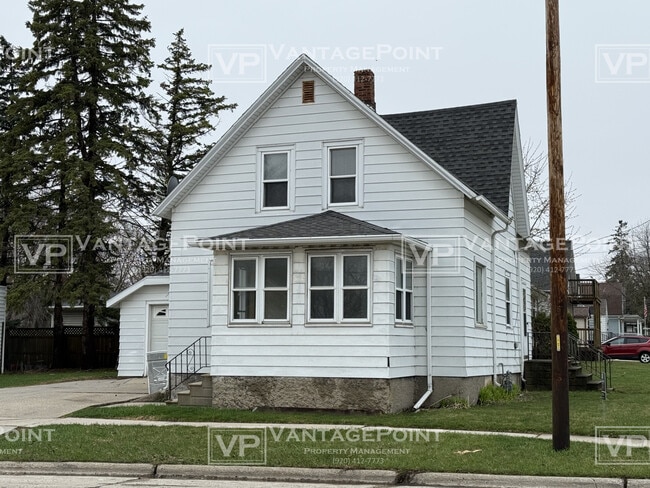 property at 700 S Baird St