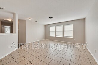 1241 Kielder Cir in Fort Worth, TX - Foto de edificio - Building Photo