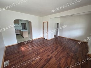 4838 Walsh Ave in East Chicago, IN - Foto de edificio - Building Photo