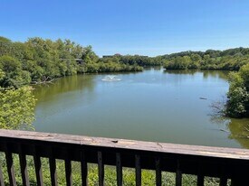 1601 Maple Terrace in Lisle, IL - Building Photo