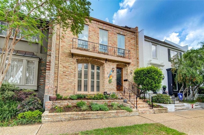 7530 Del Monte Dr in Houston, TX - Building Photo - Building Photo