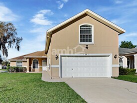 2895 Majestic Oaks Ln in Green Cove Springs, FL - Building Photo