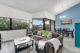 6701 SW 116th Ct in Miami, FL - Building Photo