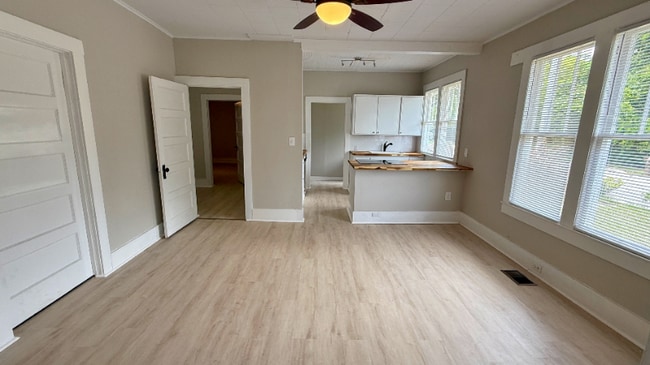 property at 160 SE McCray Ave