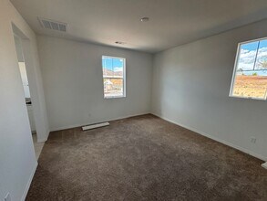 36351 Elizabeth Ln in Wildomar, CA - Building Photo - Building Photo