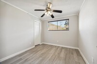 11327 Sageriver Dr in Houston, TX - Foto de edificio - Building Photo