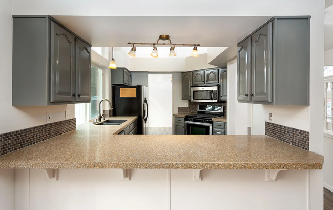 1621 N Harmony Ln in Spokane Valley, WA - Building Photo - Building Photo