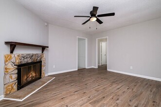 6024 Olinda St in Charlotte, NC - Building Photo - Building Photo