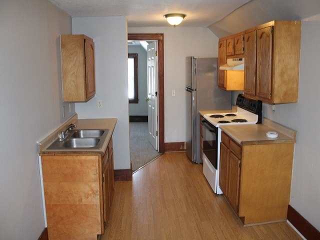 5561 Paw Paw Lake Rd, Unit #4 in Coloma, MI - Building Photo - Building Photo