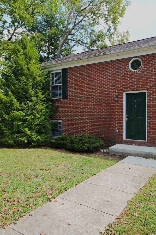 property at 414 Lakeview Dr
