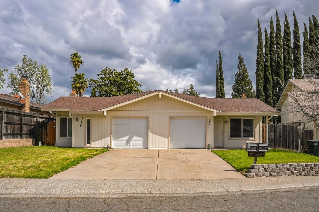 5781 Haskell Ave in Carmichael, CA - Building Photo