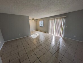 3614 Tree Ridge Ln NE in Palm Bay, FL - Building Photo - Building Photo