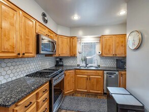 423 W 17th Ave in Spokane, WA - Building Photo - Building Photo