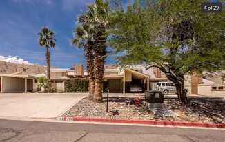 188 Sundance Shores Dr in Laughlin, NV - Building Photo