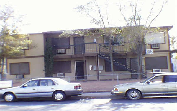 3017-3021 E Carey Ave in North Las Vegas, NV - Building Photo - Building Photo