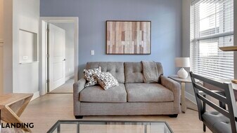 15401 Chenal Pkwy, Unit 3104 in Little Rock, AR - Building Photo