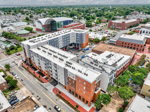 The Constellation on King in Hampton, VA - Building Photo - Building Photo