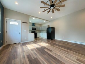 82 Smith St in Poughkeepsie, NY - Building Photo - Building Photo