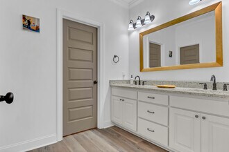 111 Edinborough Dr in Leesburg, GA - Building Photo - Building Photo