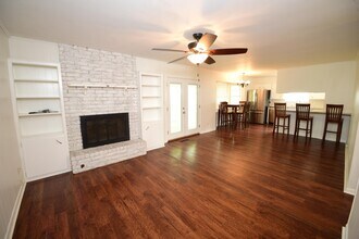 1608 S 1st Pl in Broken Arrow, OK - Building Photo - Building Photo