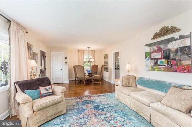 property at 523 Wayne Ave