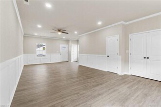 2503 Azalea Ave in Portsmouth, VA - Building Photo - Building Photo