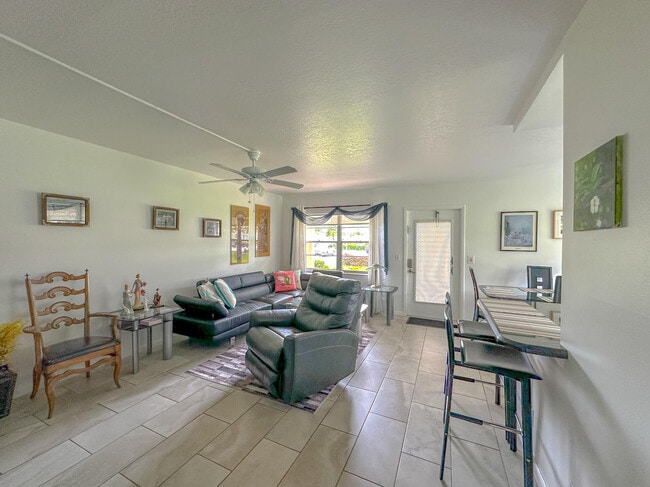 127 Mansfield D in Boca Raton, FL - Building Photo - Building Photo