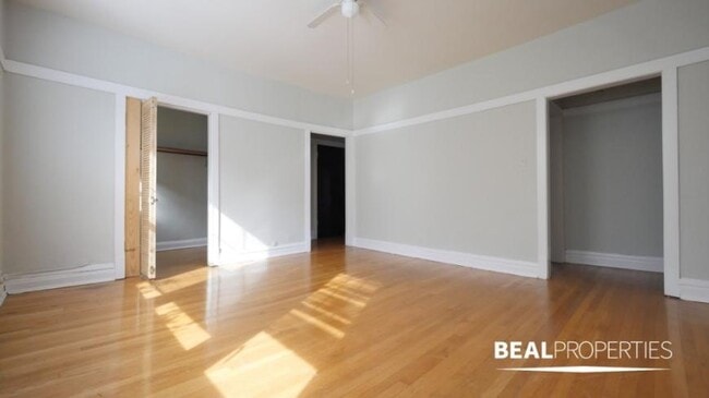721 W Barry Ave in Chicago, IL - Building Photo - Building Photo