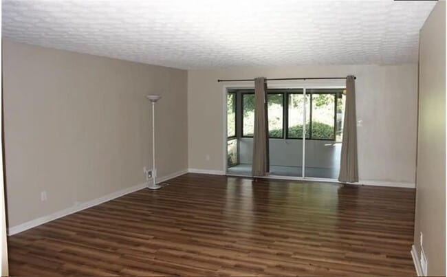 3526 Clubland Dr in Marietta, GA - Building Photo - Building Photo